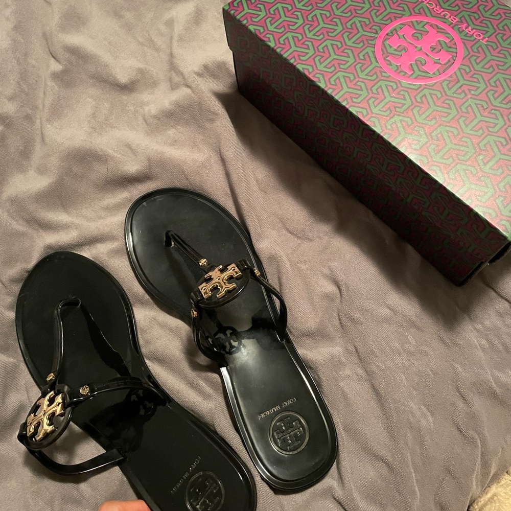 Tory Burch Patent sandals